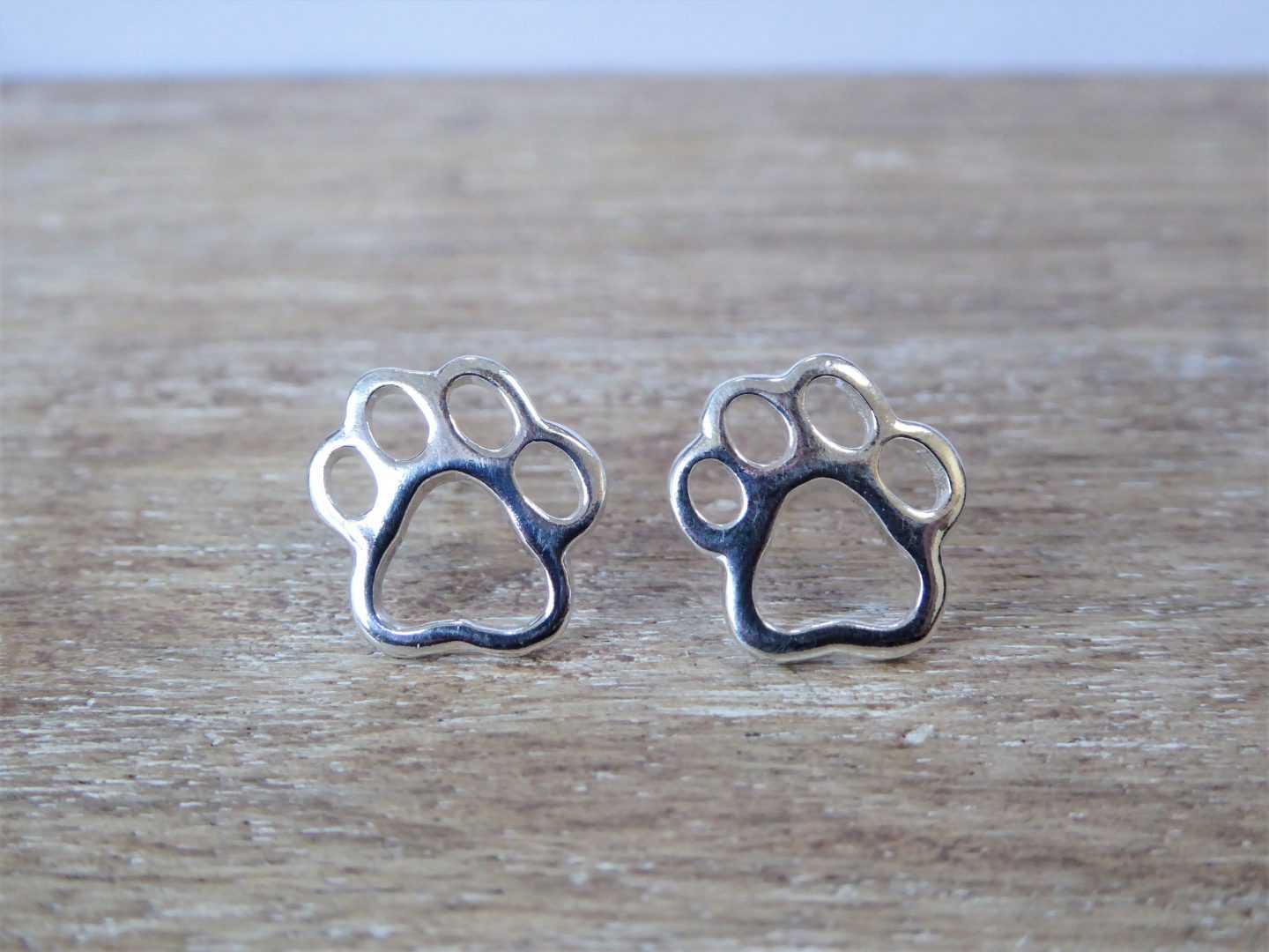P1040282 paw print earrings